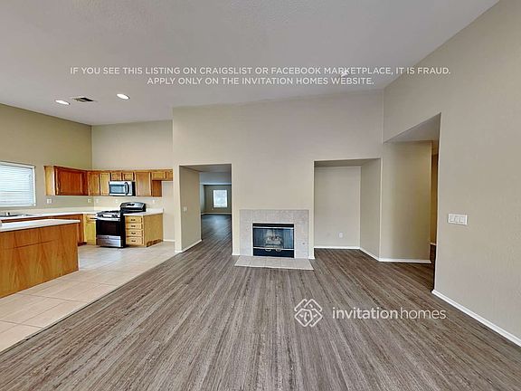 4th image of 25354 Silverwood Ln