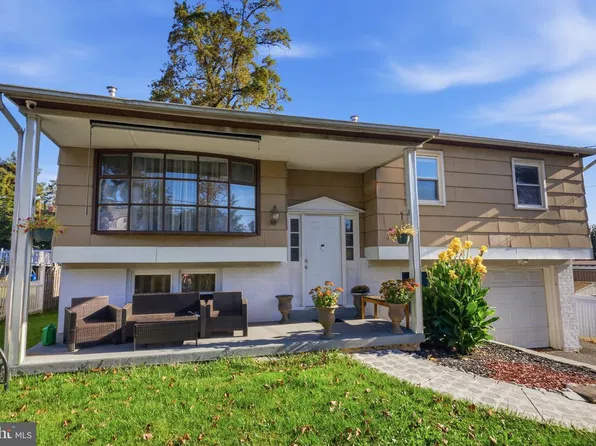 4851 Magnolia Ave, Trevose, PA 19053