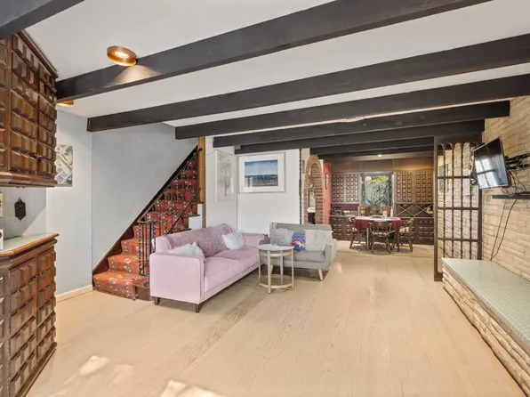 75-27 Furmanville Avenue image 1 of 19