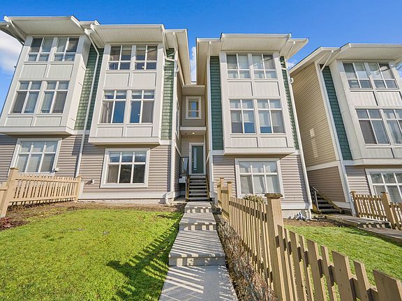 2nd image of 24108 104th Ave #95