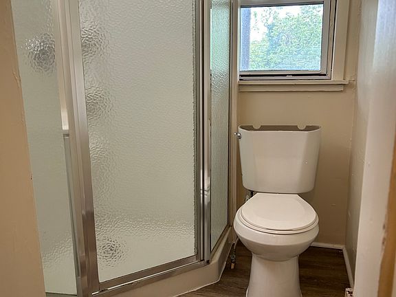 5th image of 660 N Prospect St #3