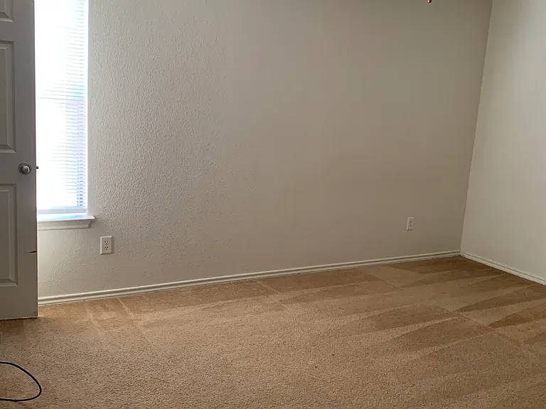 2912 Ashley Dr — Photo 5
