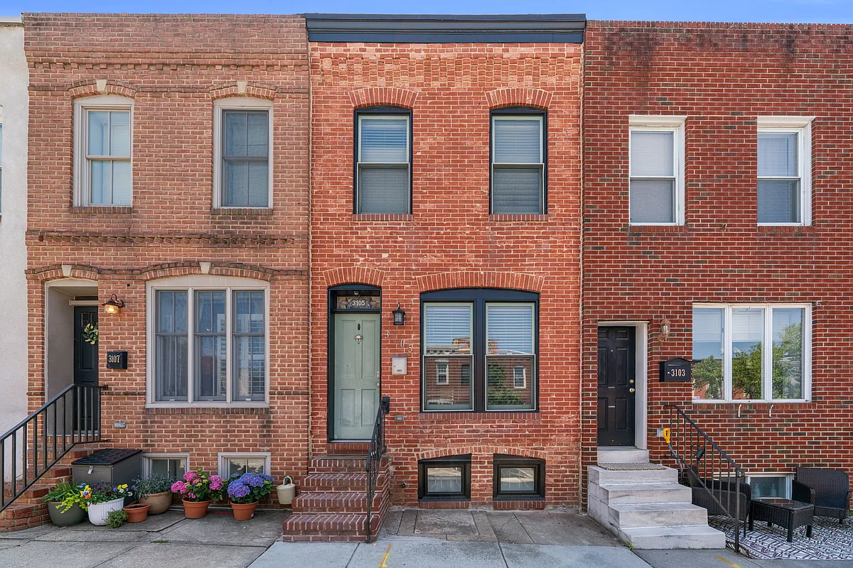 Building Photo - 3105 Foster Ave
