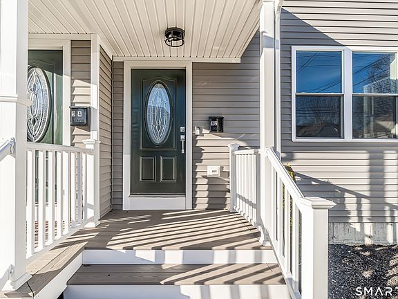 3rd image of 92 Lincoln Avenue