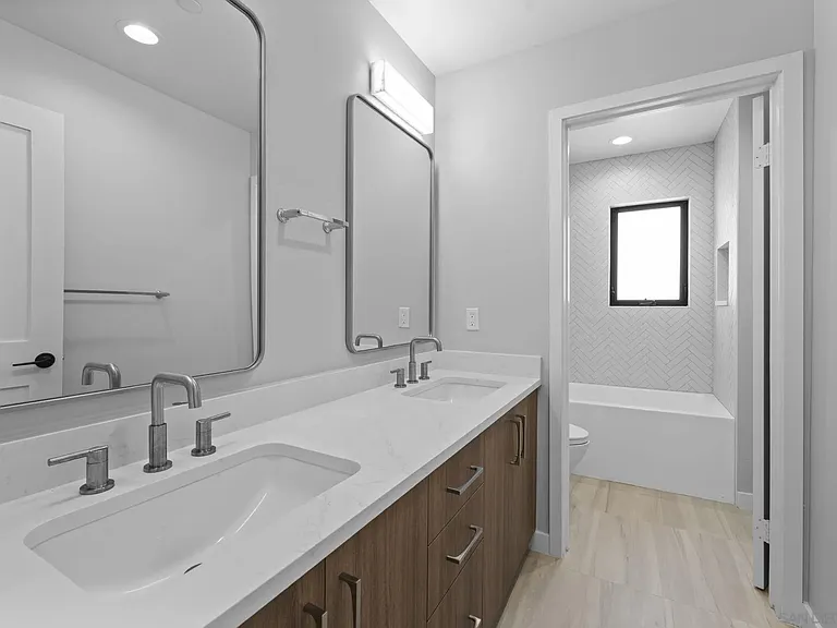 325 Citrus Ave #2 — Photo 23