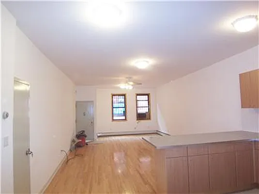 Rented by E Property Group | media 14