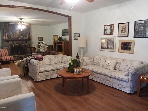 2nd image of 3821 SE 33rd Ave