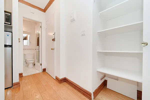 Rented by Compass | media 14