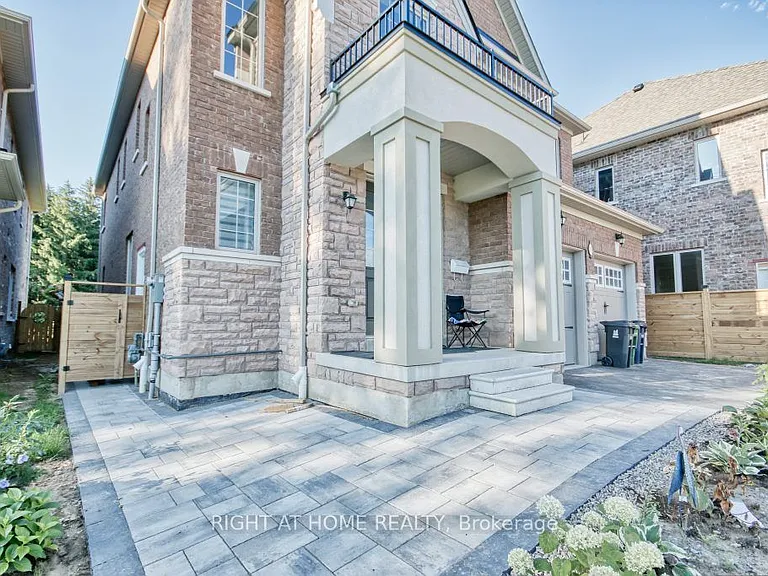 1389 Military Trl #BASEMENT — Photo 2