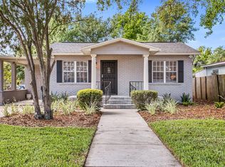 2702 W Saint Joseph St, Tampa, FL 33607