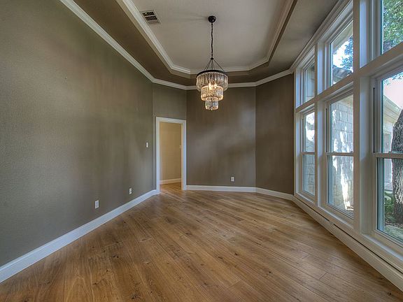4th image of 3 Tiburon Dr