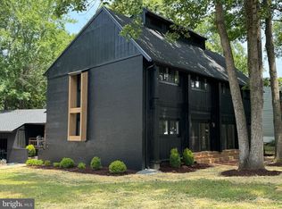 2215 Burgee Ct, Reston, VA 20191