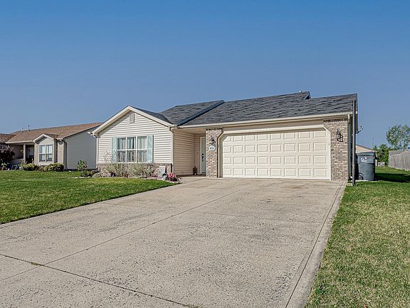 2nd image of 854 Valley River Dr