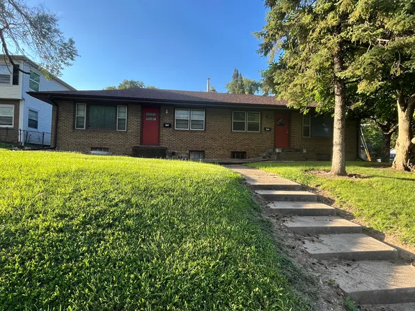 5201 Douglas Ave, Des Moines, IA 50310