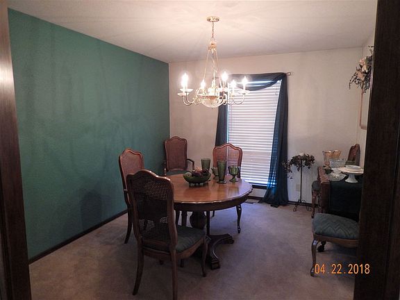3rd image of 4413 Briarwood Dr