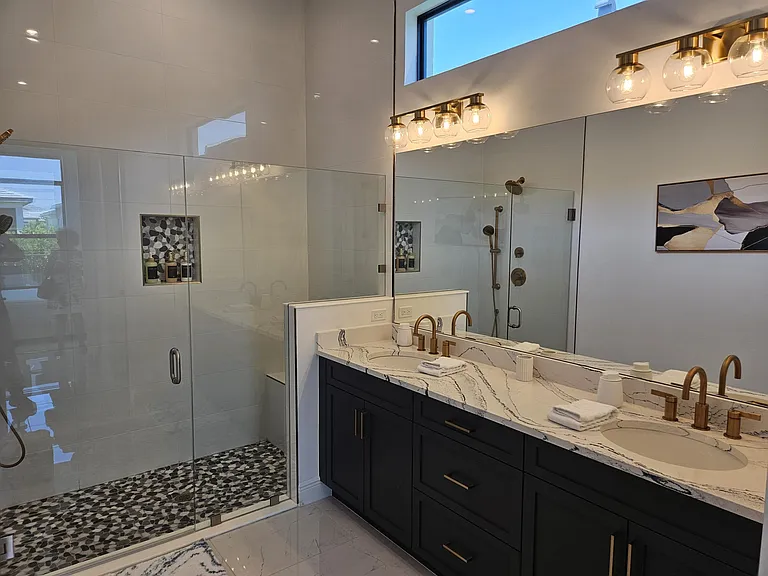 9142 SW Esule Way — Photo 10