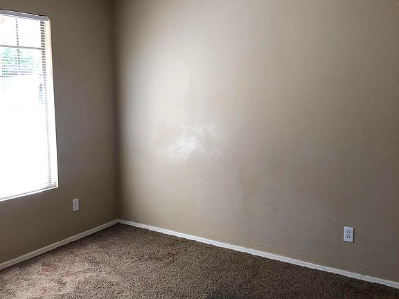 4th image of 11208 W College Dr