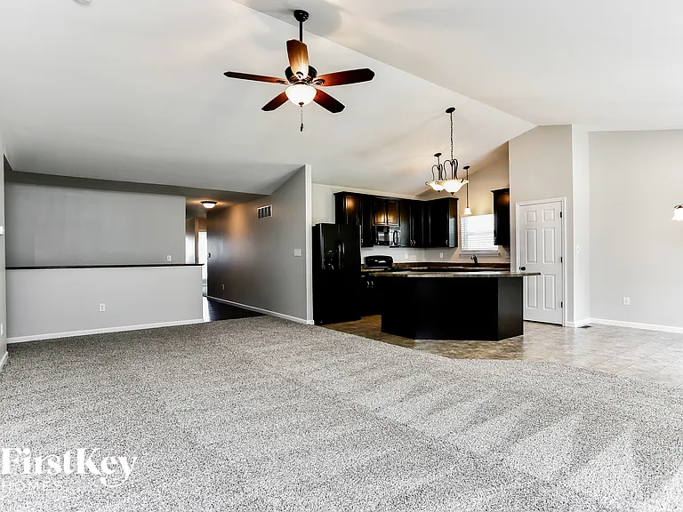 234 Wabash Woods Way — Photo 4