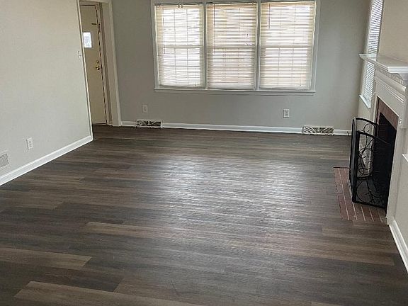 3rd image of 2703 Northwood Dr