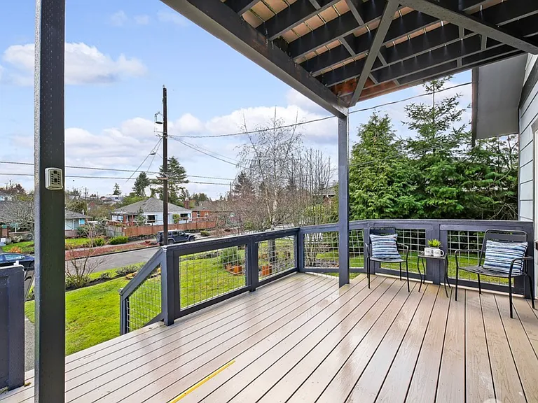 7731 38th Ave SW — Photo 20