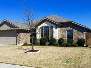 625 Alexandria Ln, Joshua, TX 76058