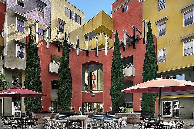 1501 India St #402 — Photo 19