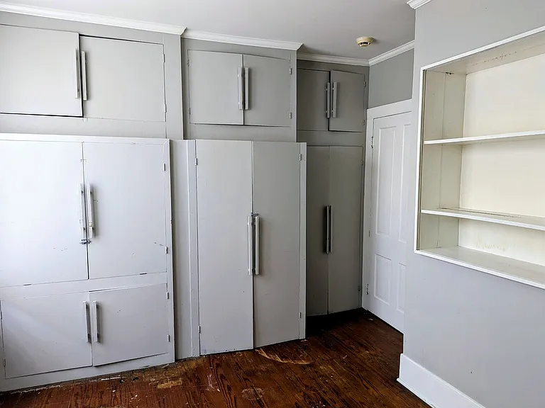 321 Elizabeth Ave — Photo 18