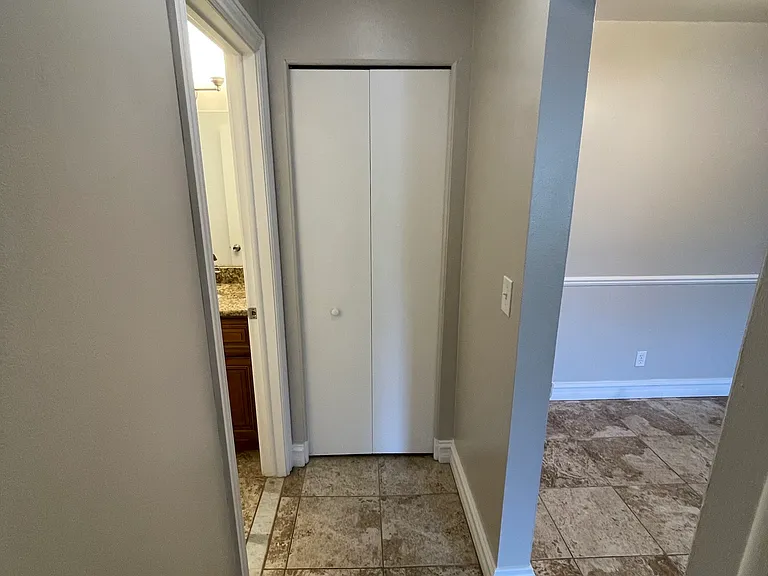 805 Plate St #103 — Photo 11