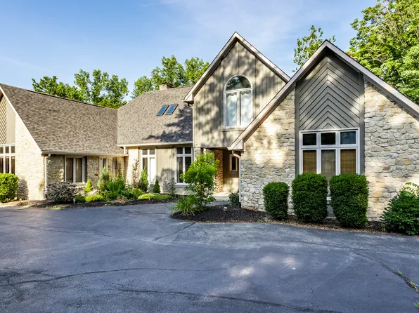 5550 Bay Colony Ln, Indianapolis, IN 46234