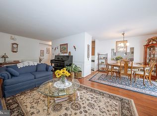 1919 Chestnut St APT 1618, Philadelphia, PA
