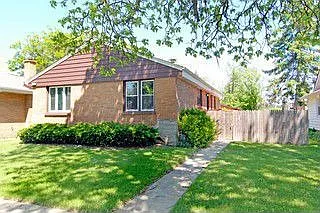 535 Morris Ave photo 1