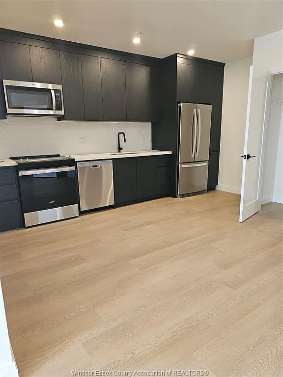 2 bed, 2.0 bath, $2,300 — Photo 2