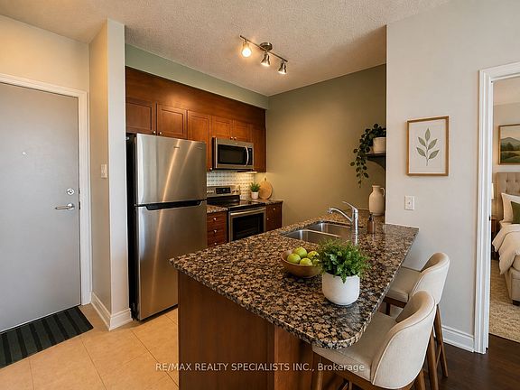 2nd image of 3525 Kariya Dr Unit 306