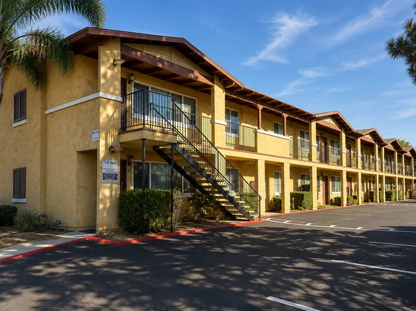 1371 E Washington Ave Unit 102, El Cajon, CA 92019