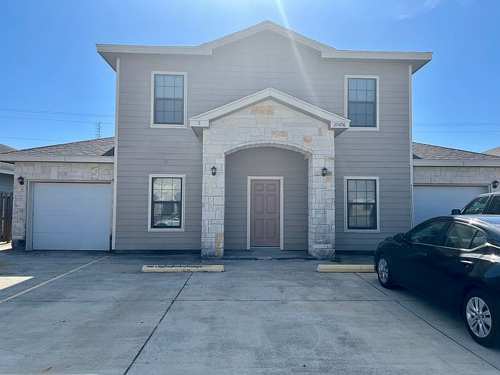 1st image of 20456 Westfield Dr APT 1