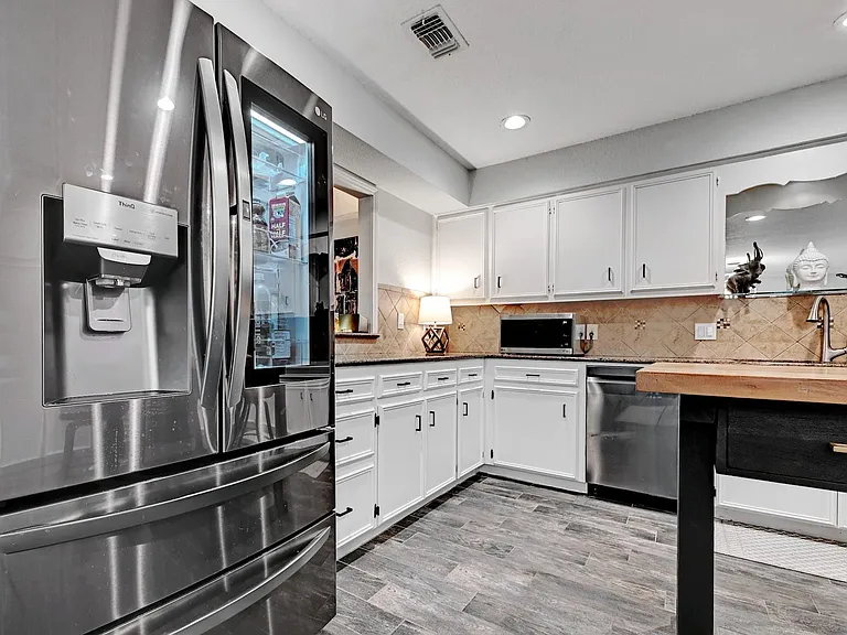 11133 Pinehurst Dr #C — Photo 17