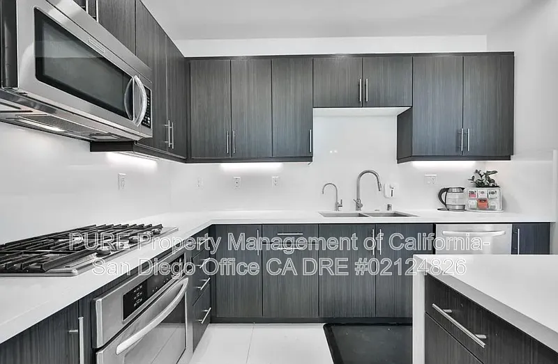 Building Photo - 7857 Inception Way