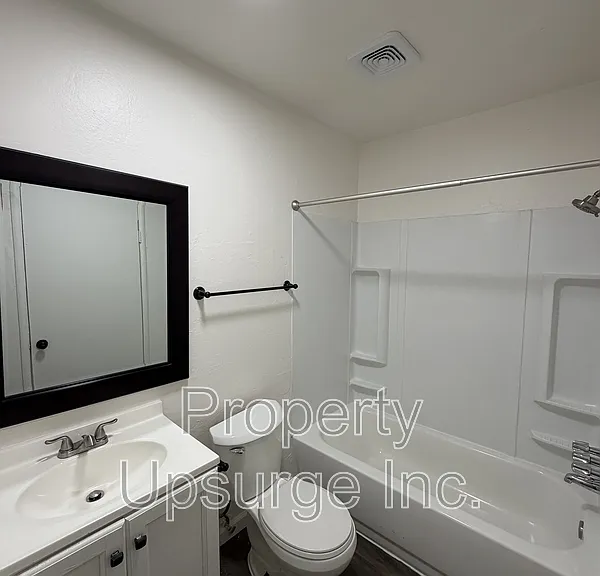 The Estate — Photo 8