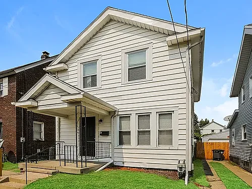 1742 Brussels St Photo 1