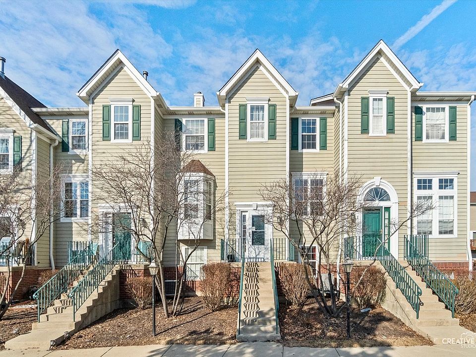 1st image of 2422 Courtyard Cir Unit 2