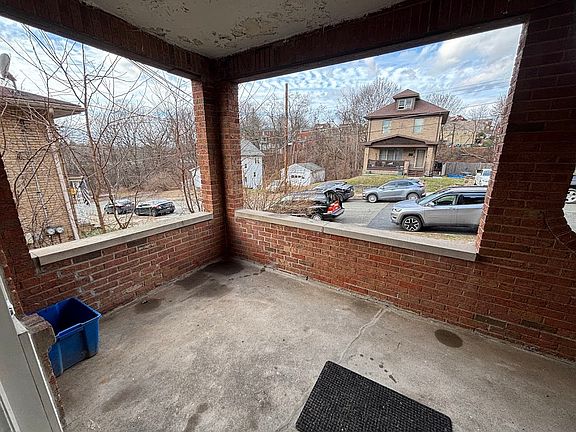 3rd image of 117 W James St #117