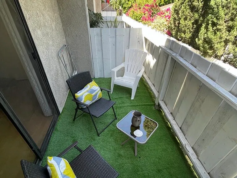 5400 Simpson Ave #4 — Photo 6