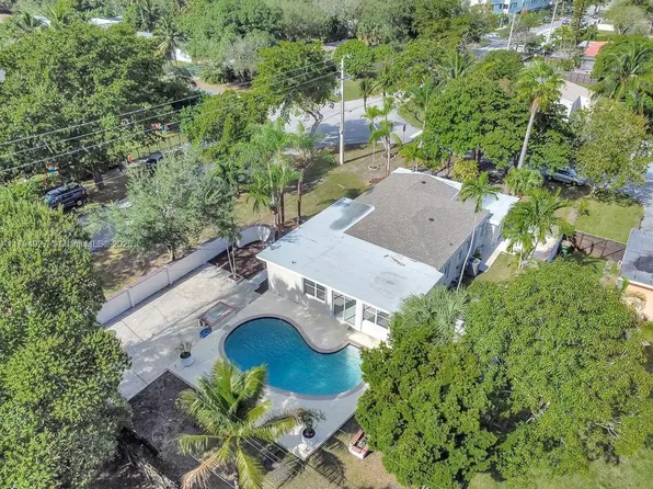 12135 NE 10th Ave, North Miami, FL 33161