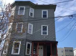153 Grove St, Chelsea, MA 02150