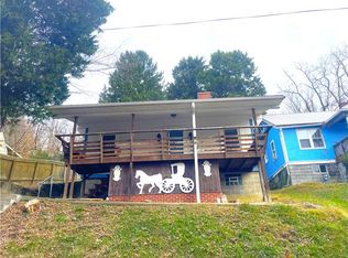 27 Suncrest Ave, Wheeling, WV 26003