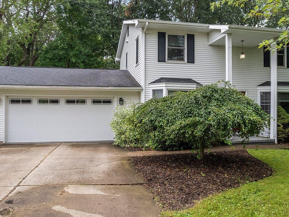 1st image of 4526 Eastwood Dr