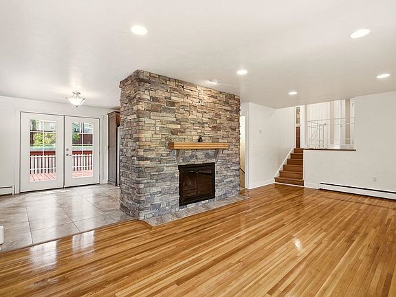 5th image of 3820 E 11th Ave