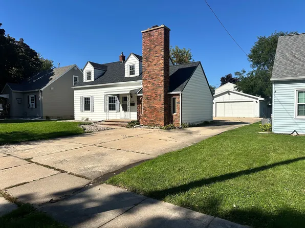 110 E Frances St, Appleton, WI 54911