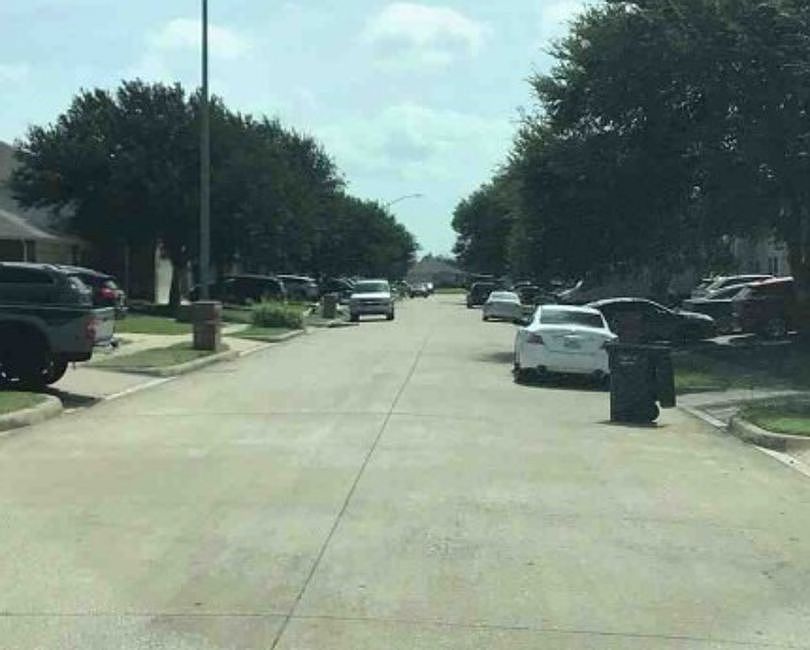 Exterior Neighborhood (street photo)
