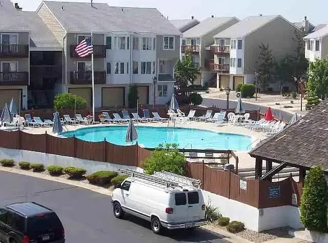44 Surfside Rd — Photo 28